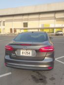 Ford Focus S 2.0L