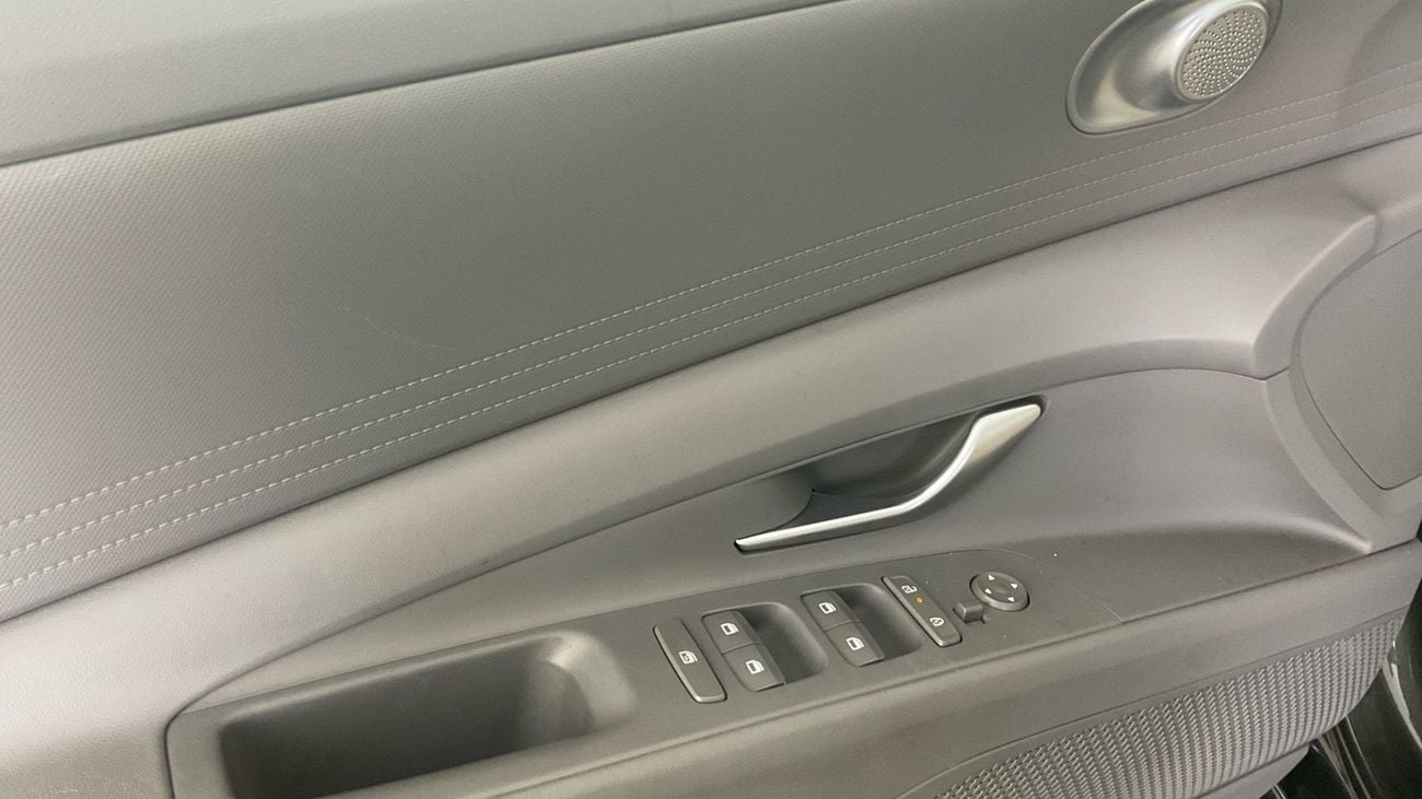 Hyundai Elantra Smart 1.6L Smart | Guaranteed Warranty | 0 Down Payment