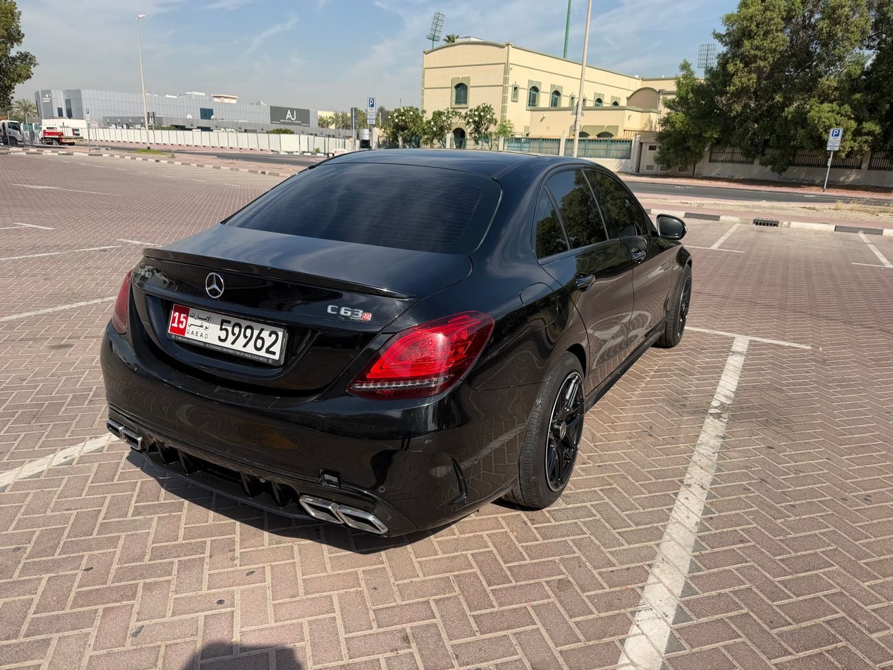 مرسيدس بنز C 200 2.0