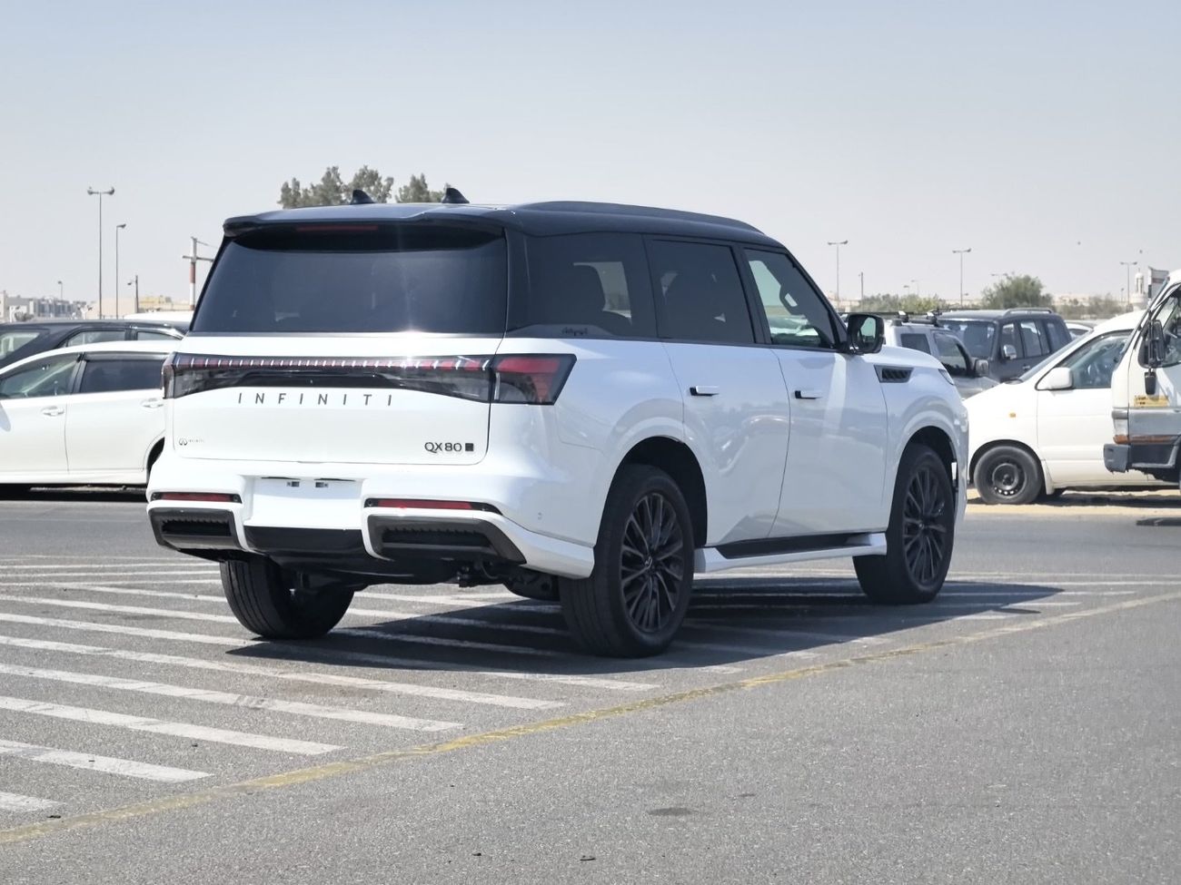 Infiniti QX80 Autograph Captain Chairs 3.5L 2025 INFINITY QX80 3.5L AUTOGRAPH FULL OPTION