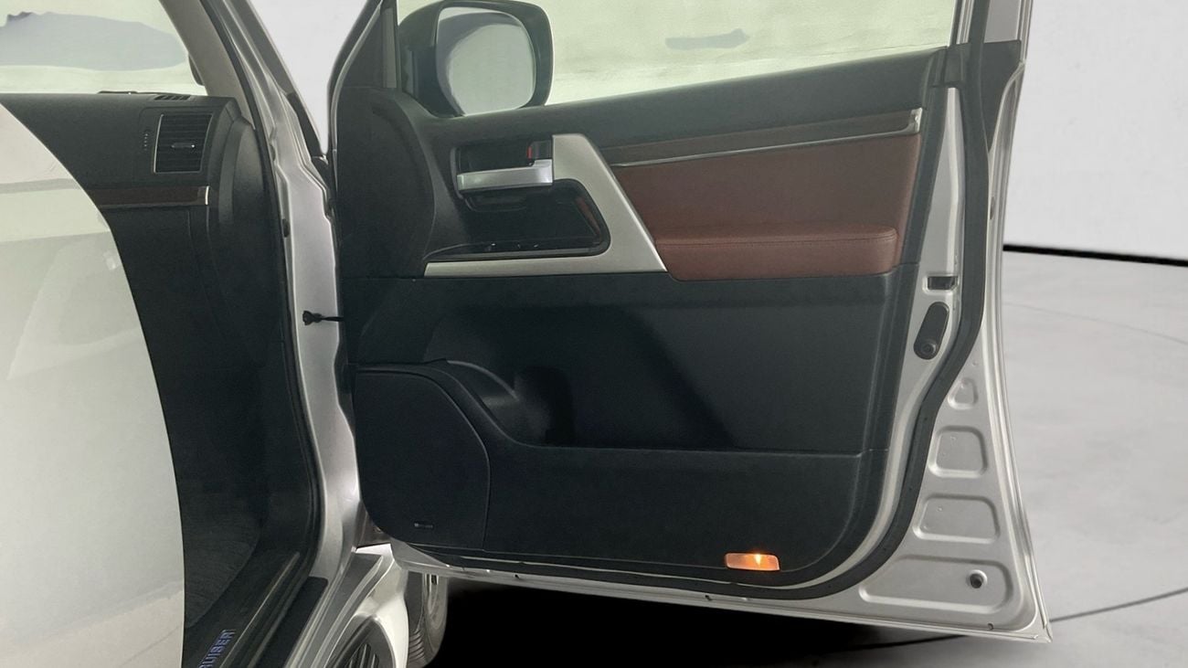 Toyota Land Cruiser VXR | upto AED 20,000 Ramadan Discount | Guaranteed Warranty | 0 Down Payment