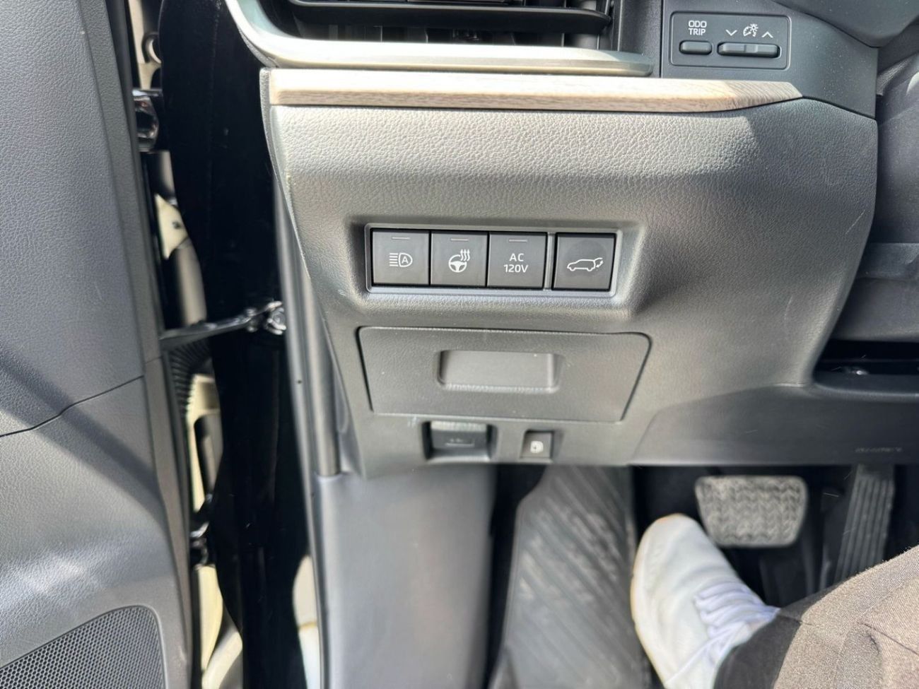 تويوتا جراند هايلاندر Limited