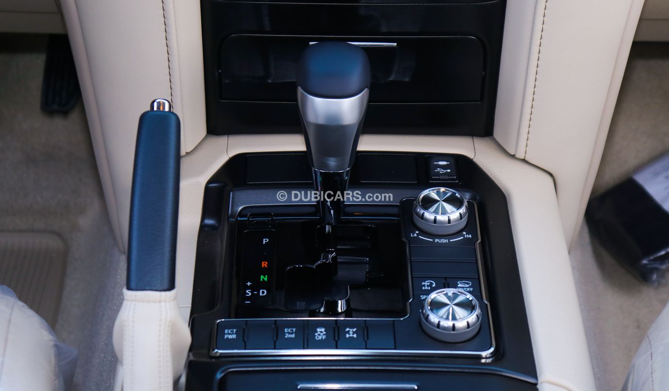 تويوتا لاند كروزر GXR v8