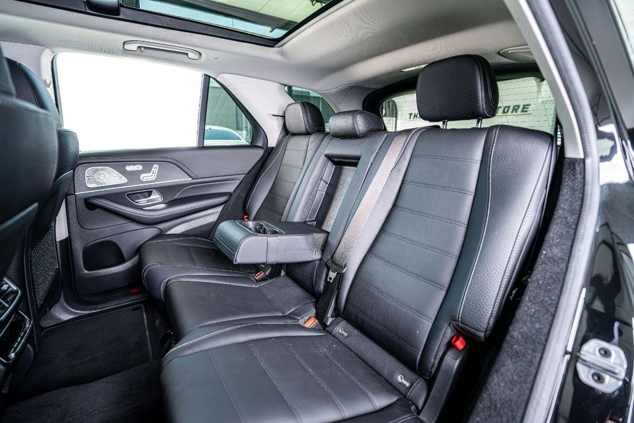 Mercedes-Benz GLE 450 AMG AMG Body Styling-Low Mileage-High Specifications-Black On Black