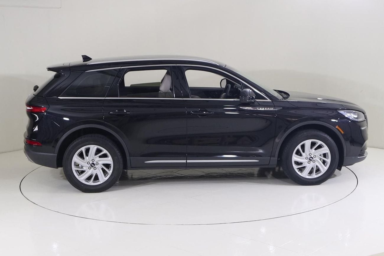 لينكولن كورساير COR121 / FREE Insurance + Registration / AL TAYER MOTORS/ AL QOUZ SHOWROOM