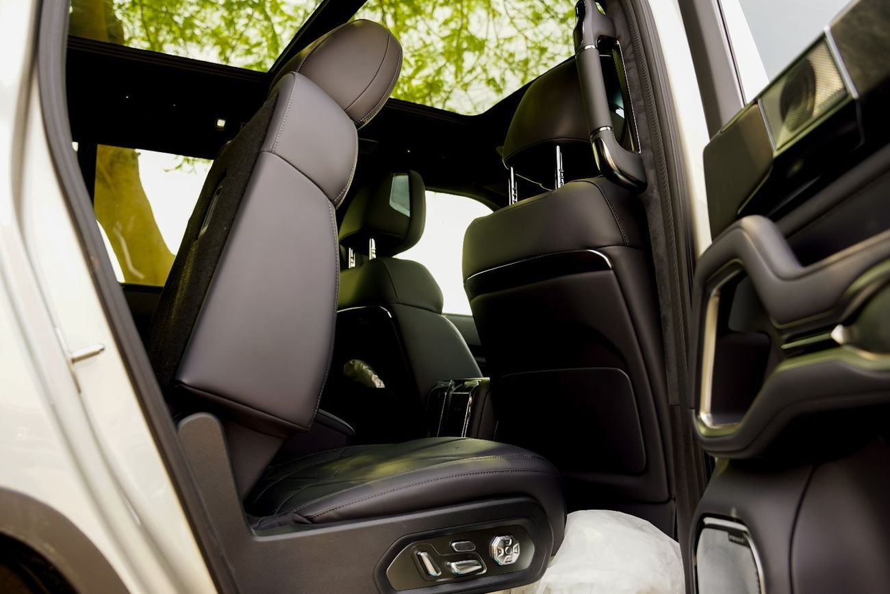 BYD Leopard 8 DELUX (NGCC) Smart and Brave Flagship Edition (6 Seats)