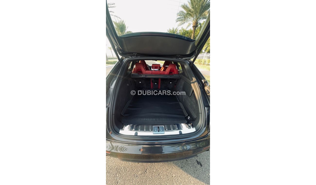 Porsche Panamera Turismo E-Hybrid