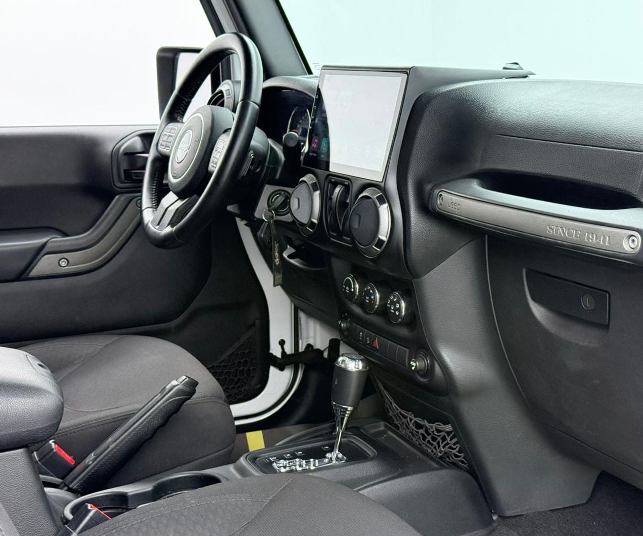 Jeep Wrangler 2017 Jeep Wrangler Sport, Service History, Fully Loaded, Excellent Condition, GCC