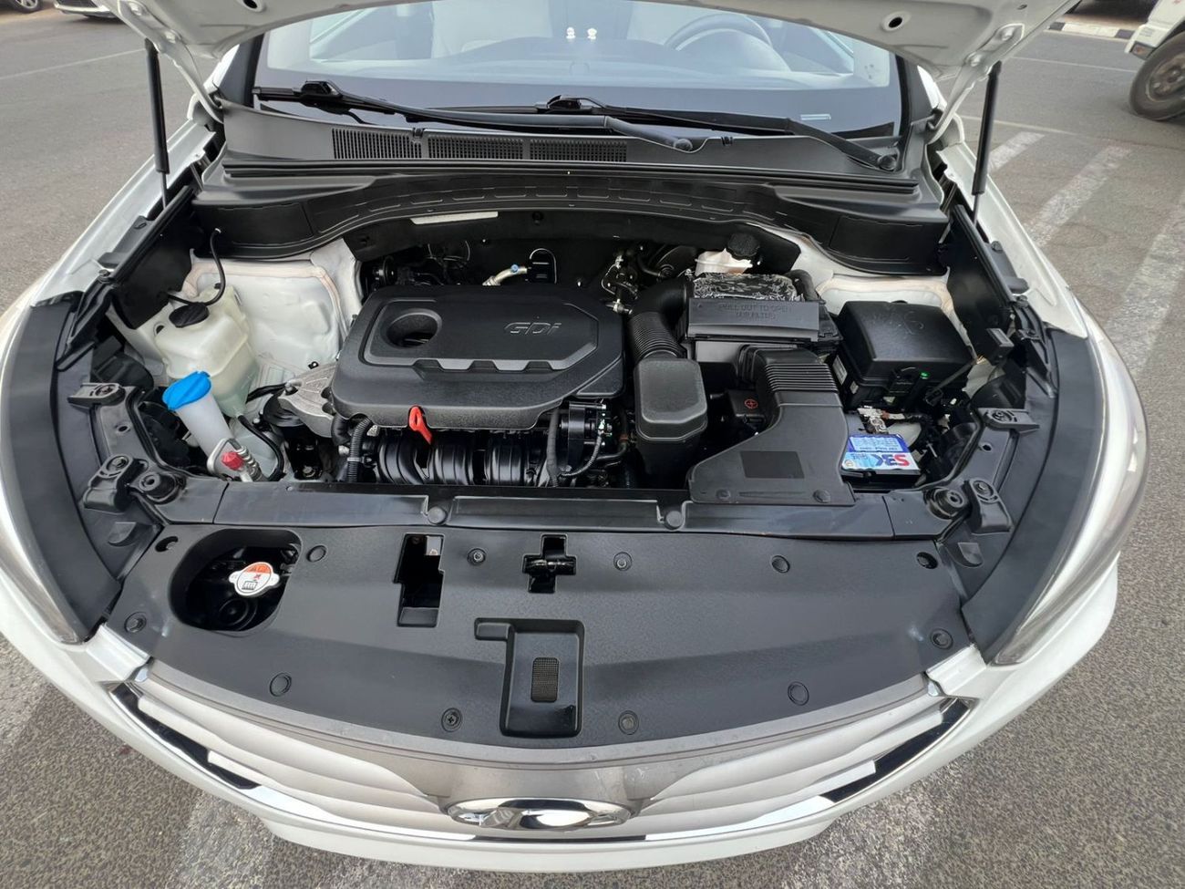 هيونداي سانتا في 2018 HYUNDAI SANTAFE SPORT -  4X4 - 4wheel drive - V4 - 2.7 L - Rear Cam - Bluetooth-