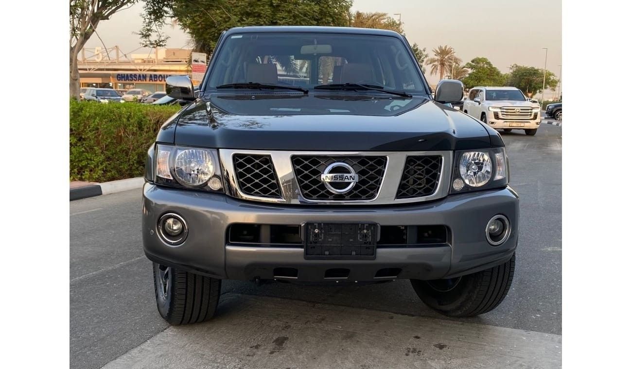 نيسان باترول سوبر سفاري