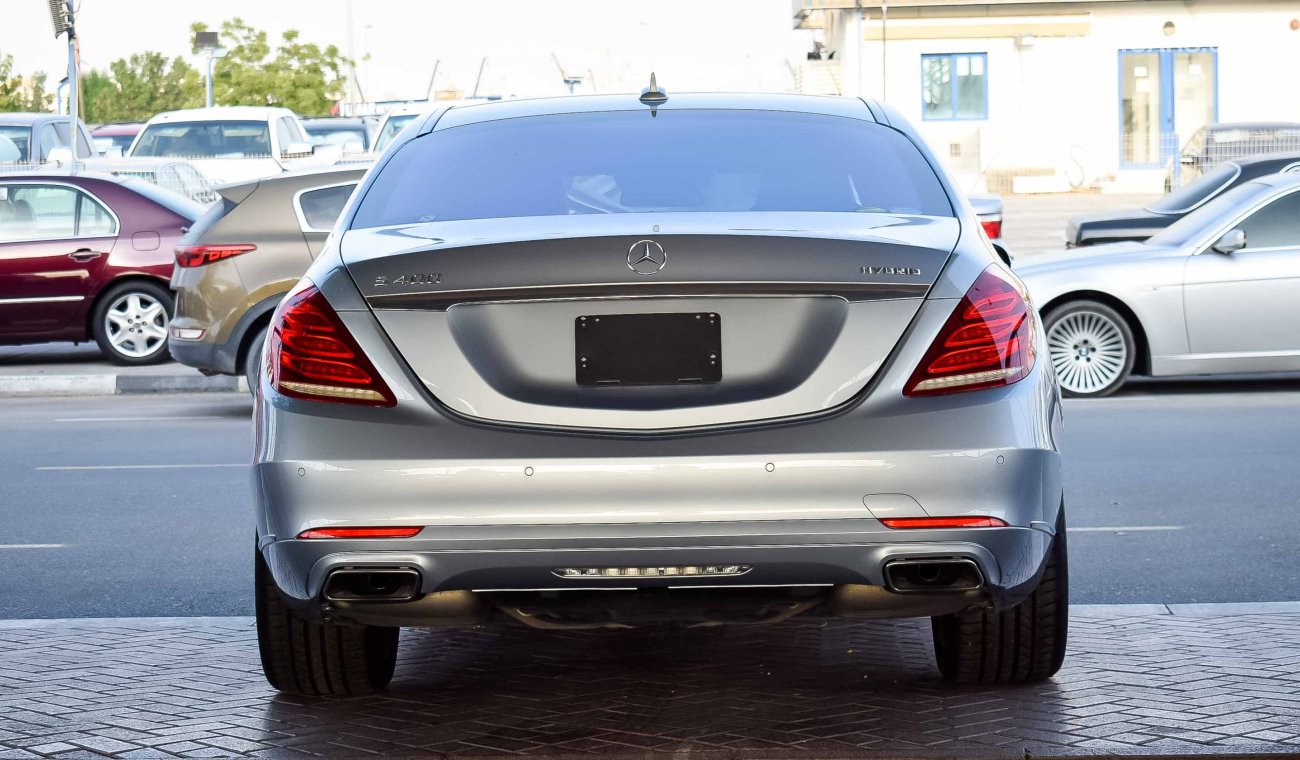 Mercedes-Benz S 400 Hybrid 360 Camera