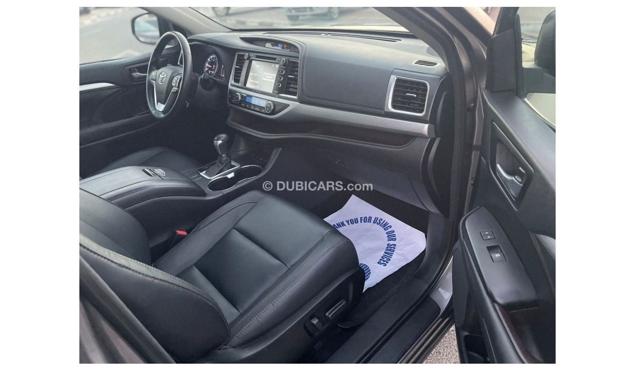 Toyota Highlander *Offer*2018 Toyota Highlander XLE AWD 4X4 Full Option / Export only