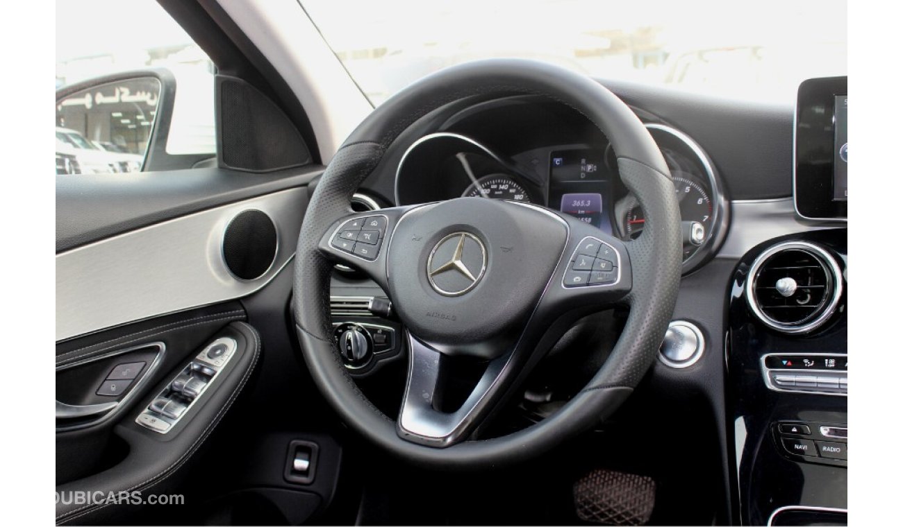 Mercedes-Benz C200 (2015) GCC ORIGINAL PAINT AND FREE OF ACCIDENT