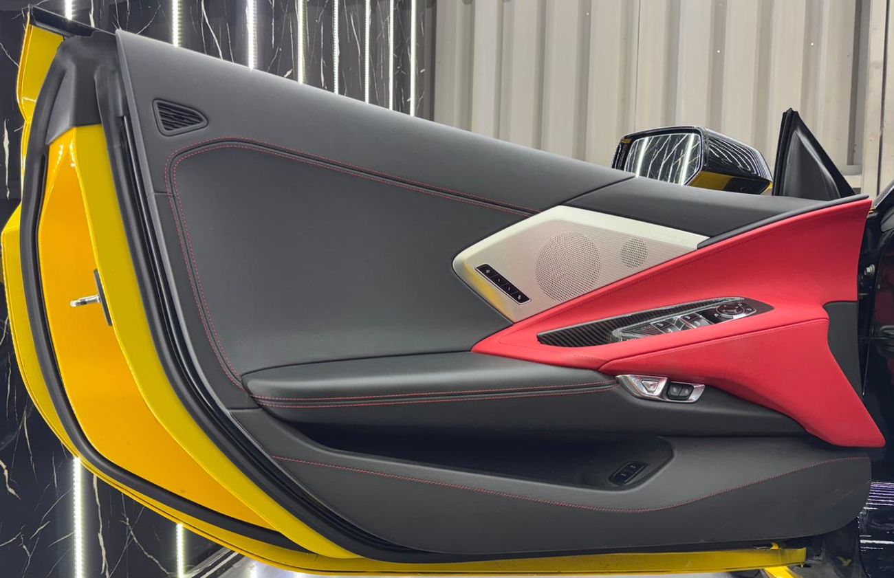 شيفروليه كورفت 2LT 6.2L (495 HP) Convertible