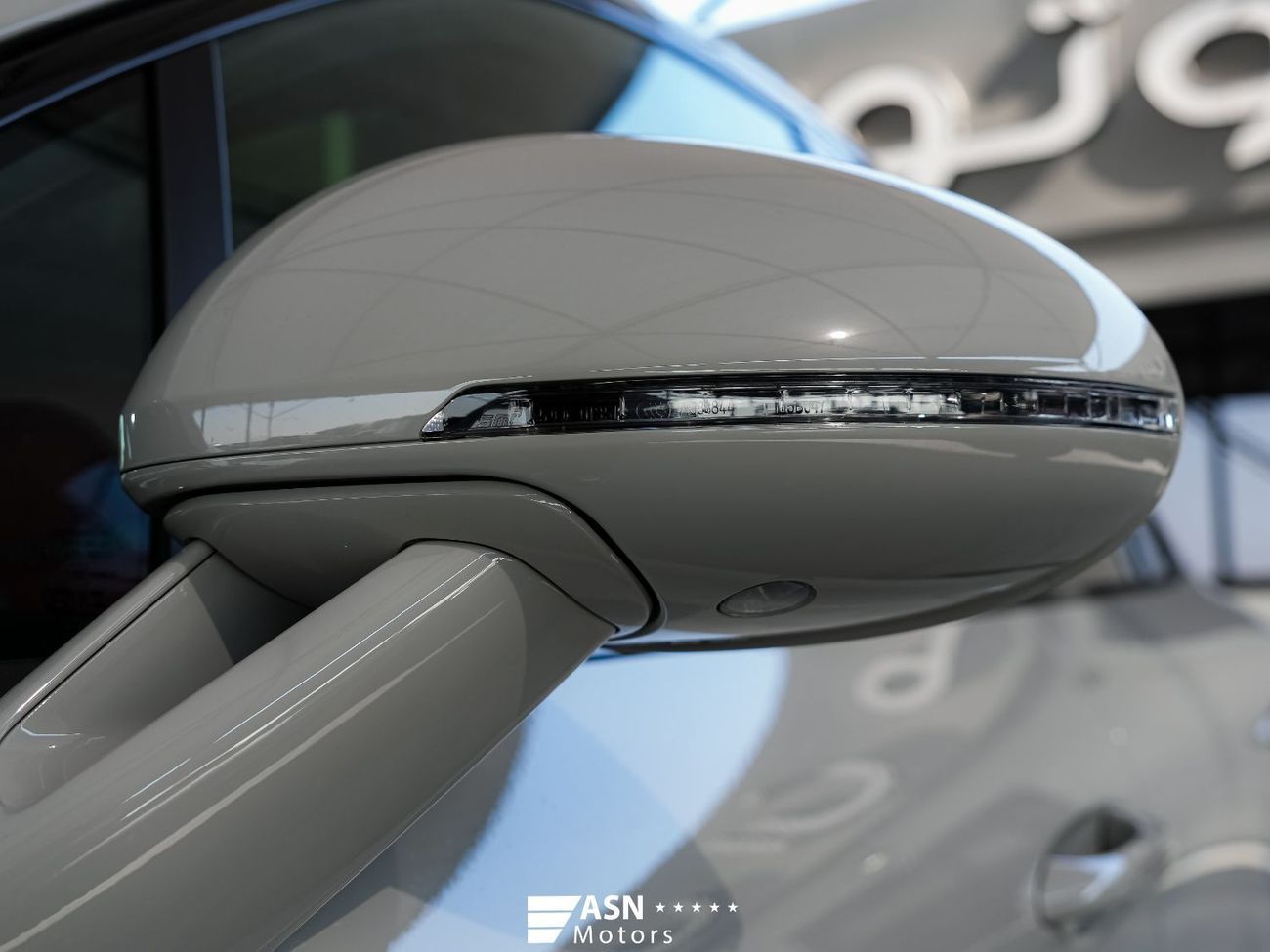 بورش ماكان Pursuing Dreams Edition 2025 2.0 Turbo (Export Price)