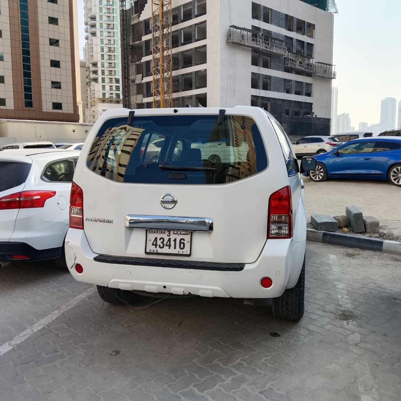 Nissan Pathfinder Std 3.5L