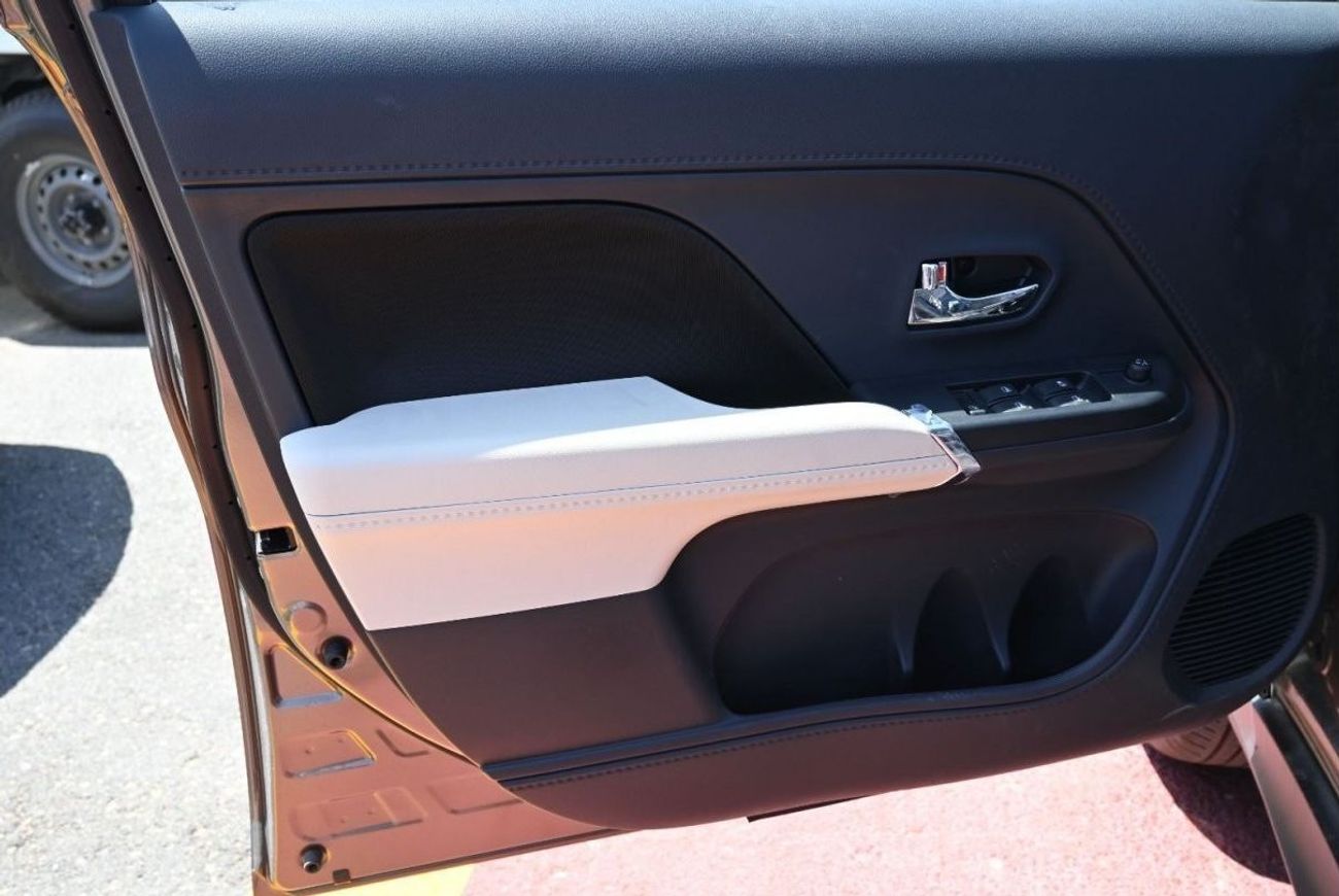 Toyota Rush Toyota Rush G 1.5L Petrol, SUV, RWD, 5 Doors, Color Brown, Model 2023