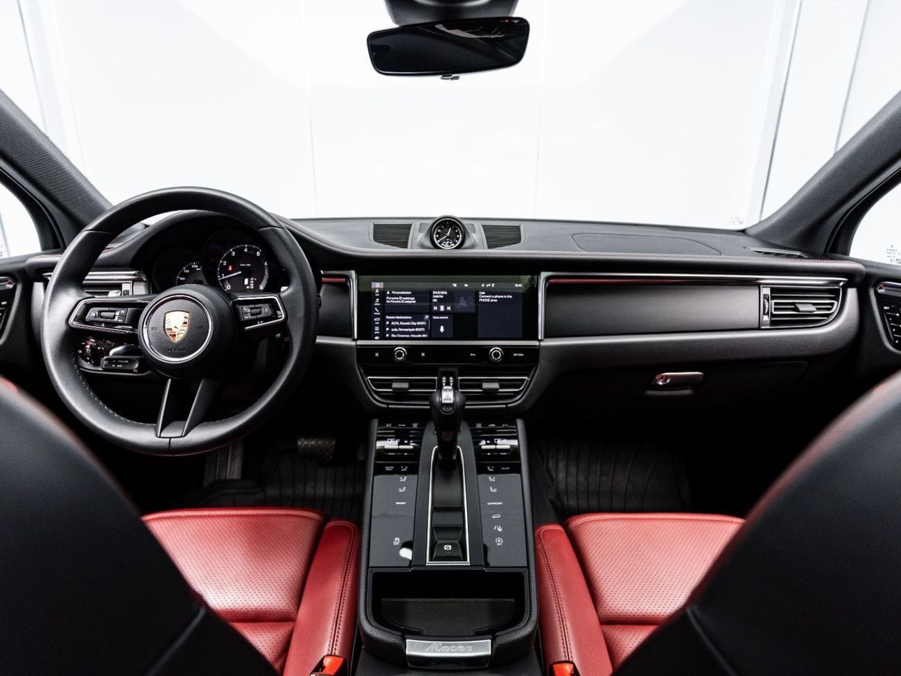 Porsche Macan BUY NOW, PAY 2027 | THE BLACKLINE STANDARD | Porsche Macan 2025 2.0LFebruary 2028 Warranty, GCC