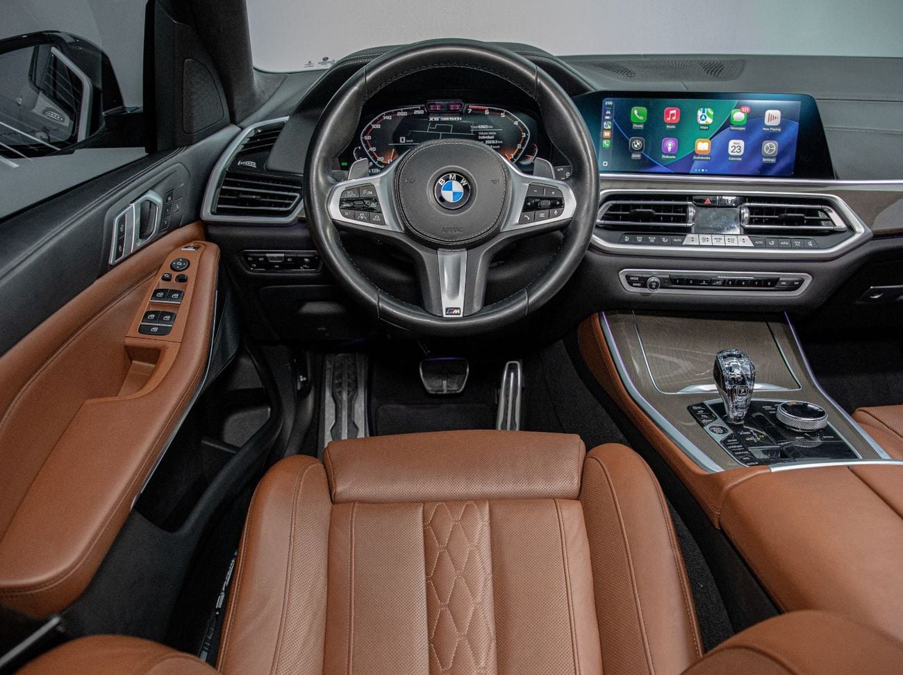 BMW X5 M50i 4.4L