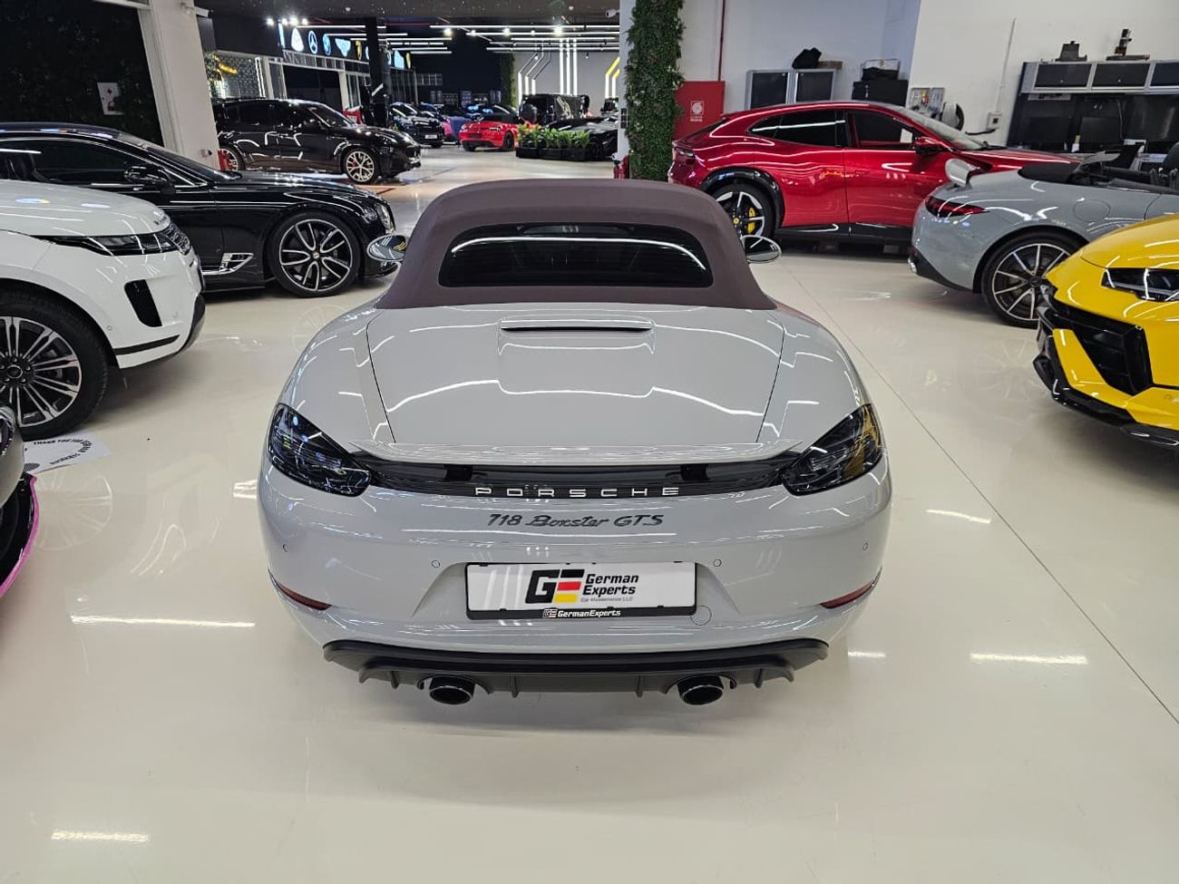 Porsche 718 Boxster Spyder 4.0L (414 HP) A/T 2022 Boxster GTS 718 Spyder 2 YEARS WARRANTY UNLIMITED MILEAGE