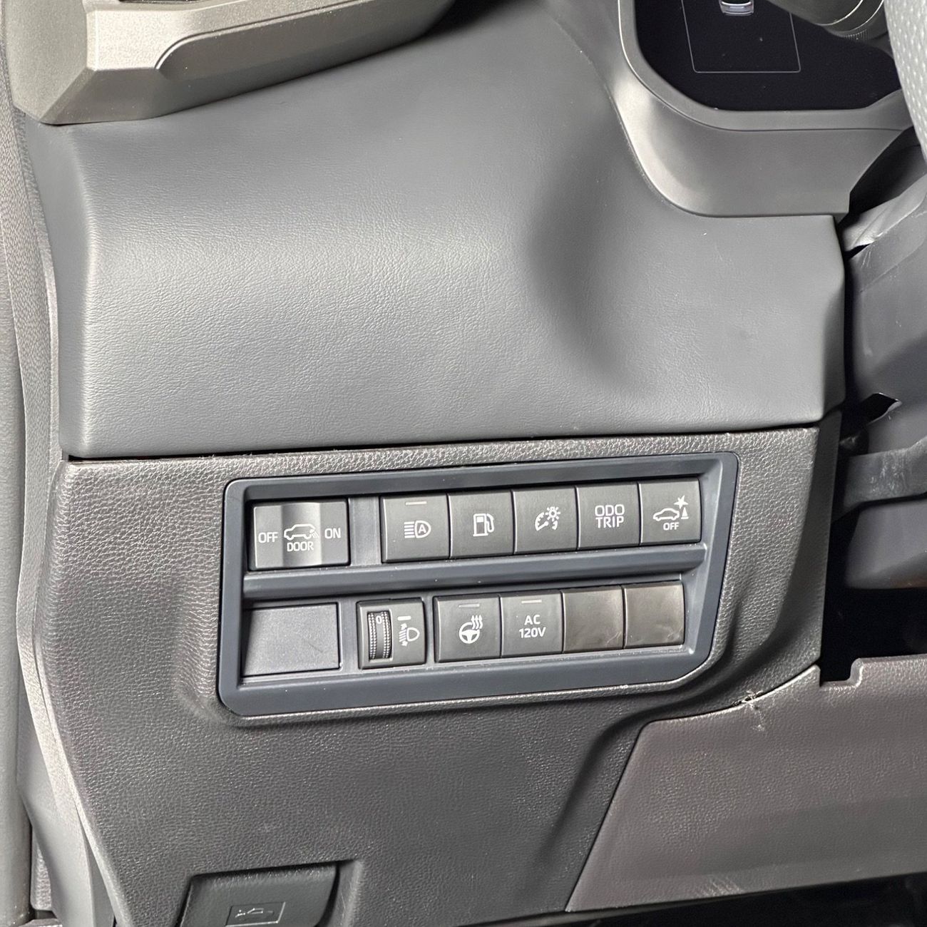 Toyota Sequoia Limited