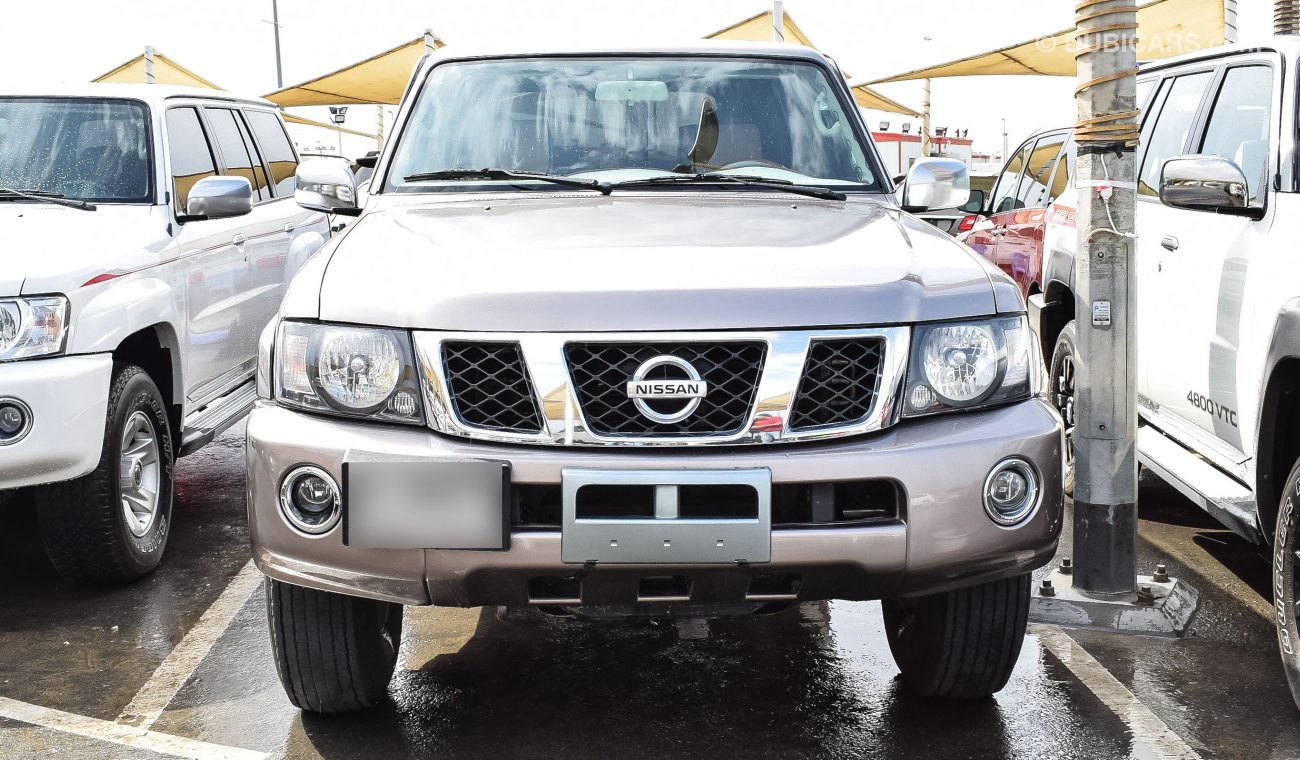 Nissan Patrol Super Safari