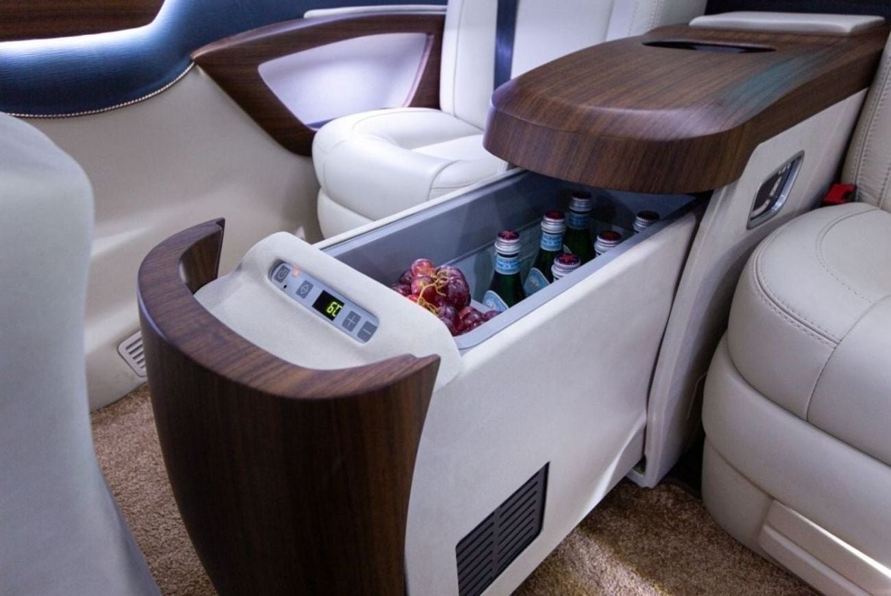 Mercedes Benz V300 AVANTGARDE ERTEX LUXURY CAR DESIGN CO. BLUE PRADA SAILOR EDITION