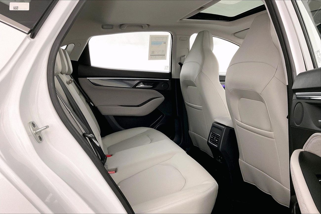 JAC J7 Intelligent | 1 year free warranty | 1.99% financing rate | Flood Free