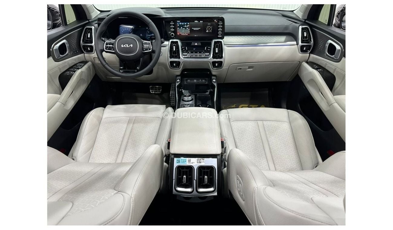 كيا سورينتو توب 2022 KIA Sorento EX 7 Seater, Dec 2026 KIA Warranty, Full Options, Low Kms, GCC