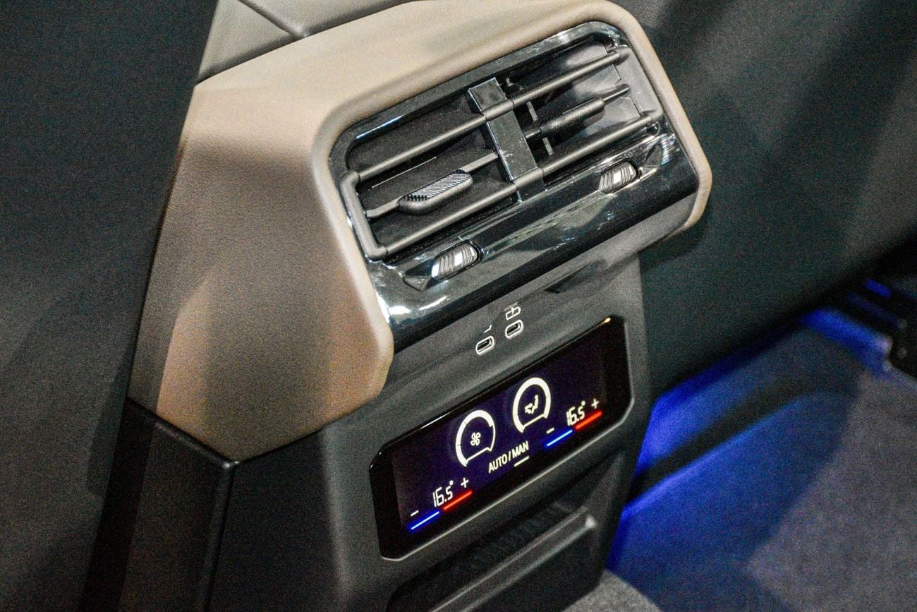 BMW 530i 530i Sedan Pure