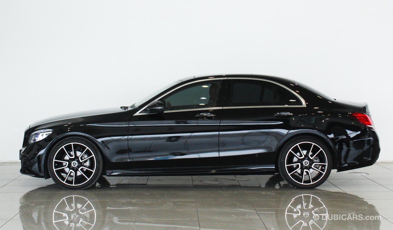 Mercedes-Benz C200 SALOON / Reference: VSB 31196 Certified Pre-Owned with up to 5 YRS SERVICE PACKAGE!!!