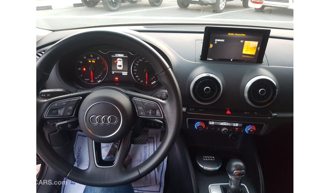 Audi A3 Audi A3_ 2018 like brand new-30TFSI under warranty 2020/11-بدون حوادث او صبغ تحت الضمان حتى  /