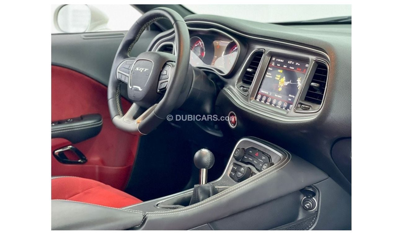 Dodge Challenger SRT Hellcat SRT Hellcat 2017 Dodge Challenger Hellcat Manual, 1 of 4 in UAE, Dodge Warranty 2022, Fu