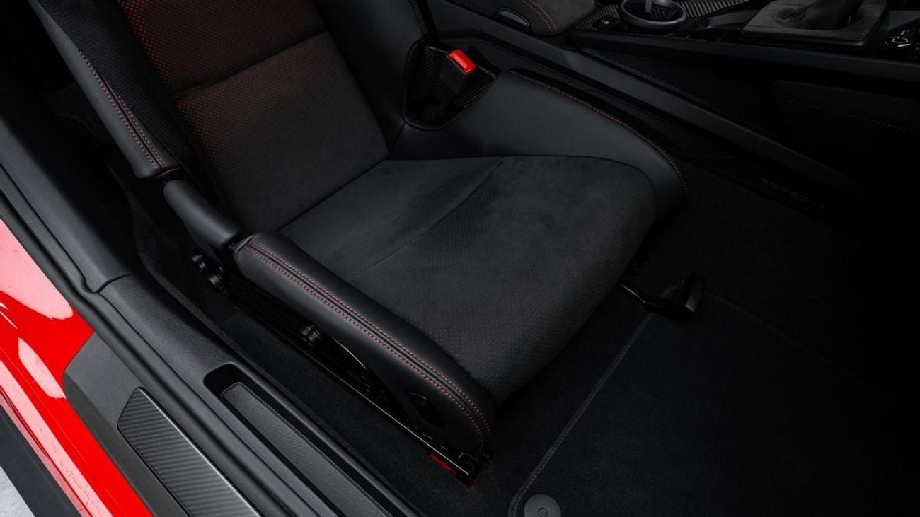 بورش 911 GT3 RS - 2025 - Euro Specs - Under Warranty