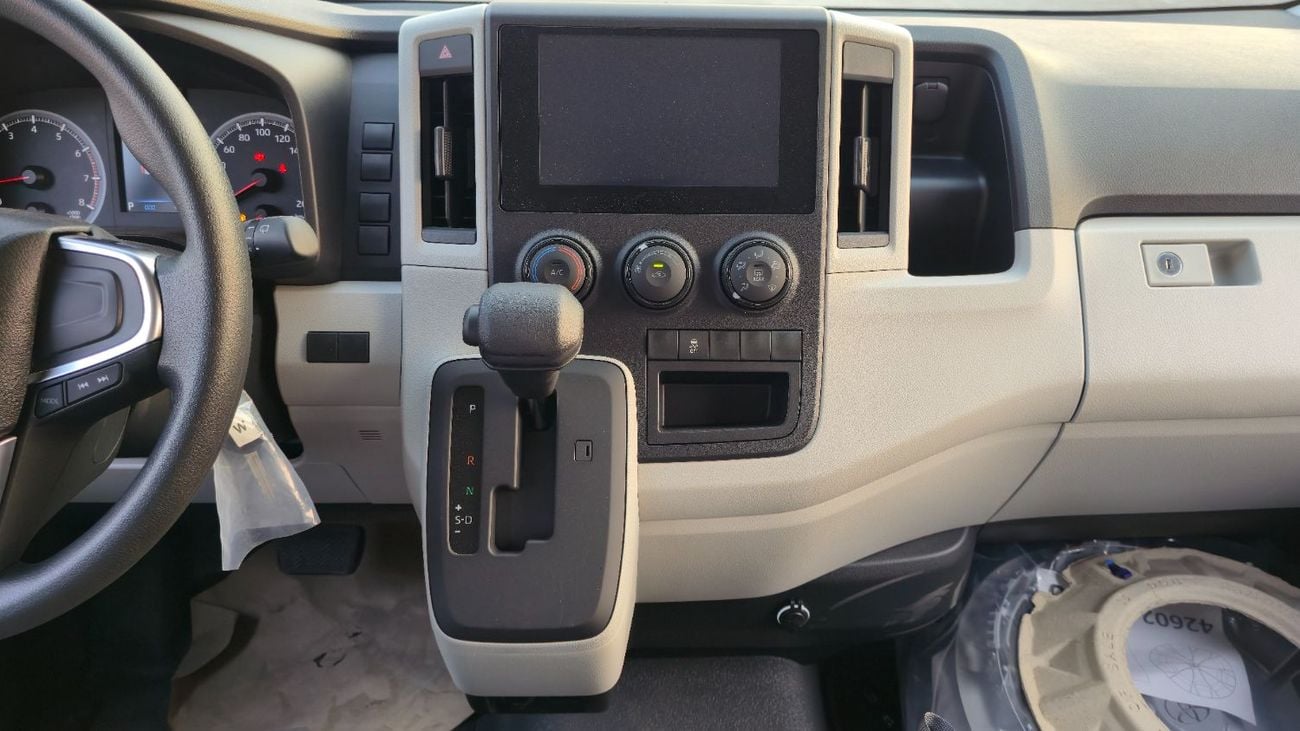 Toyota Hiace TOYOTA HIACE CARGO 3.5L AT MODEL YEAR 2026 COLOR WHITE