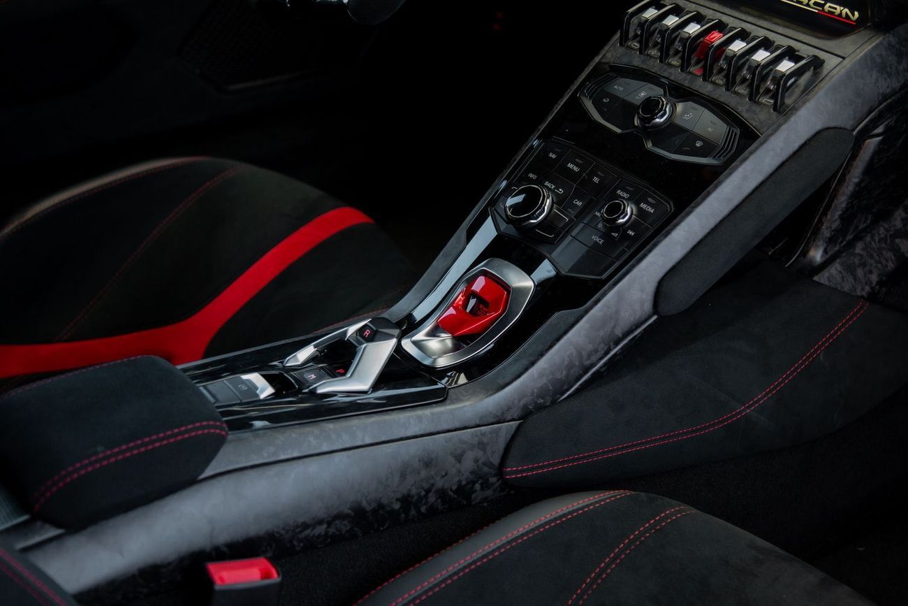 لامبورغيني هوراكان PERFORMANTE