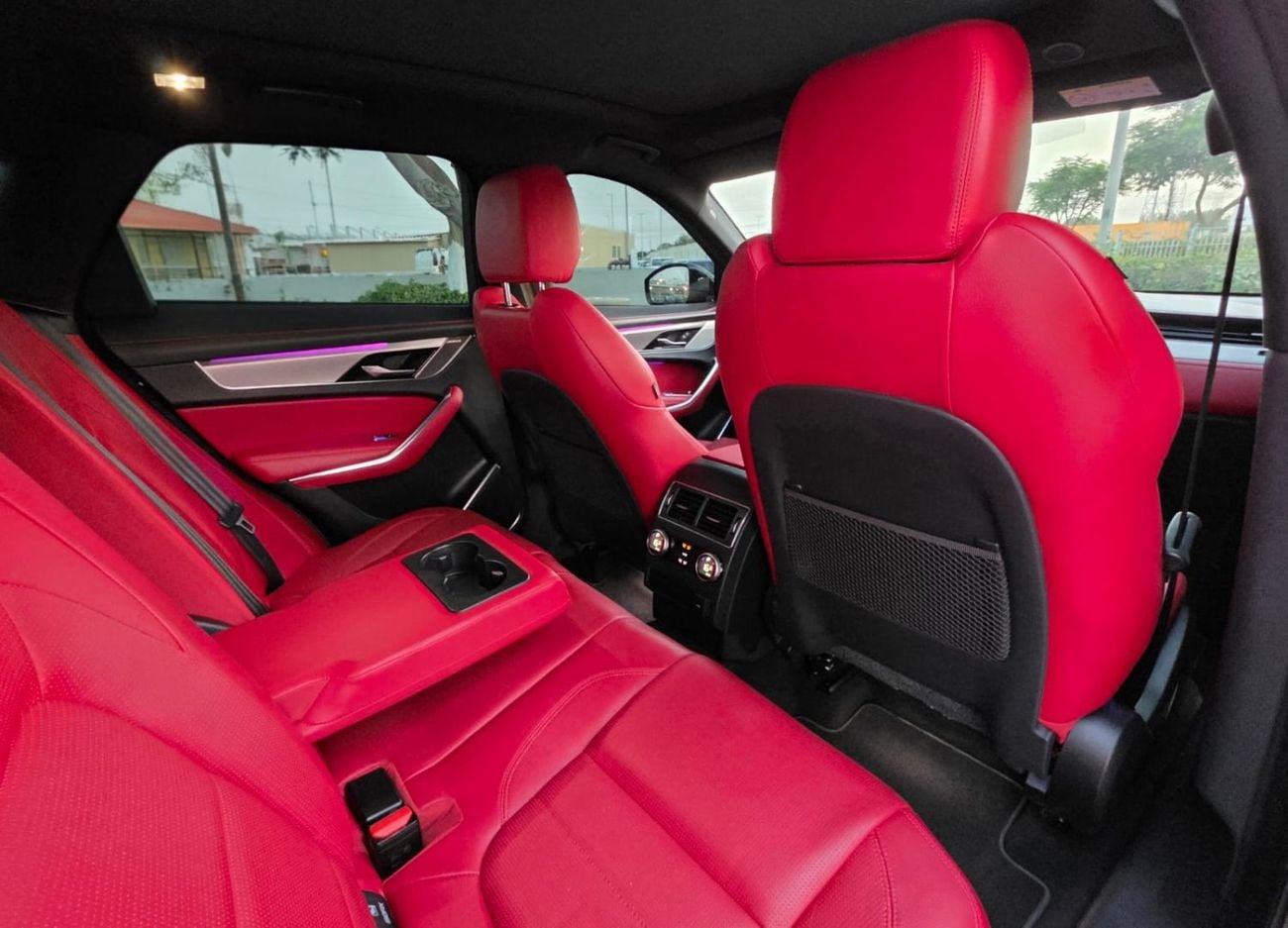 Jaguar F-PACE R-DYNAMIC HSE P250 Jaguar F-Pace R-Dynamic 2022 GCC Specs - Full Service History Excellent Condition
