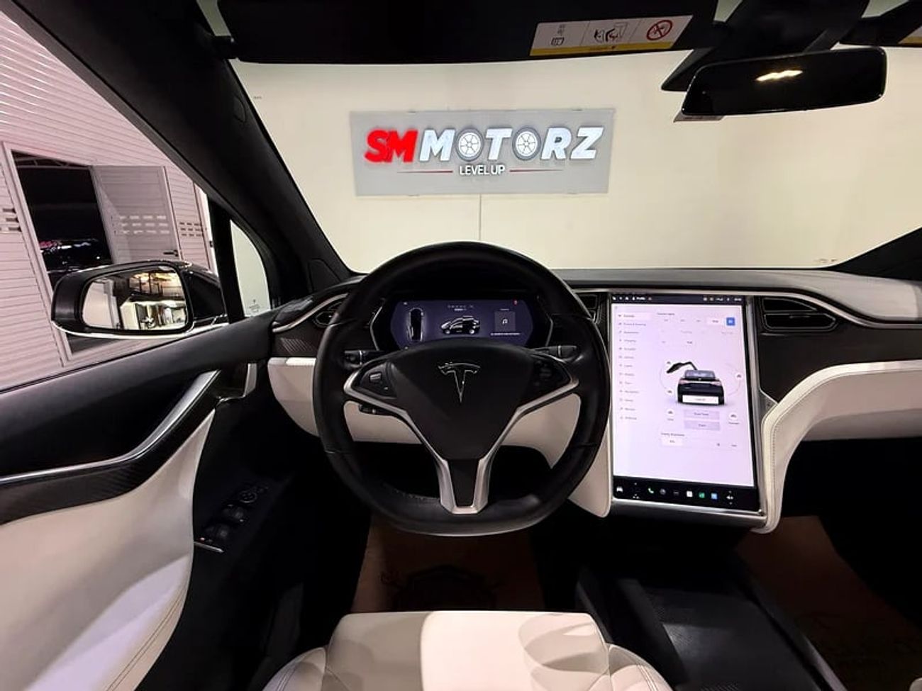 تسلا موديل اكس Long Range (AWD)