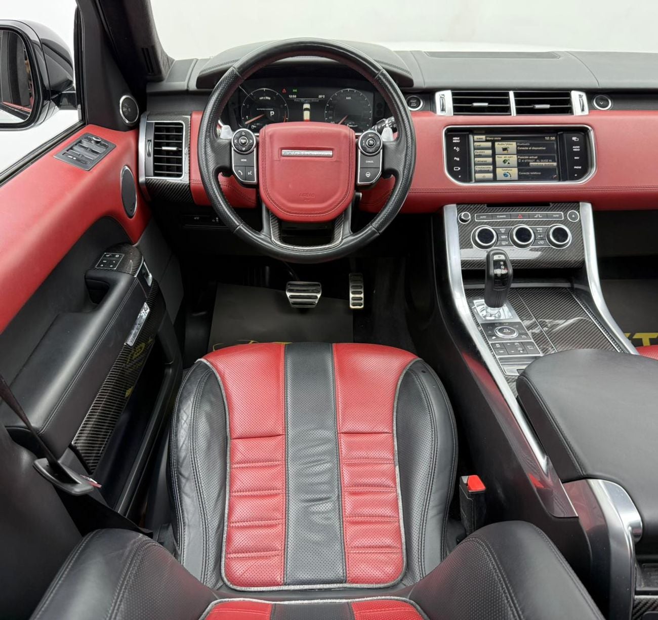 لاند روفر رينج روفر سبورت 2015 Range Rover Sport SVR, Full Service History, Excellent Condition, GCC