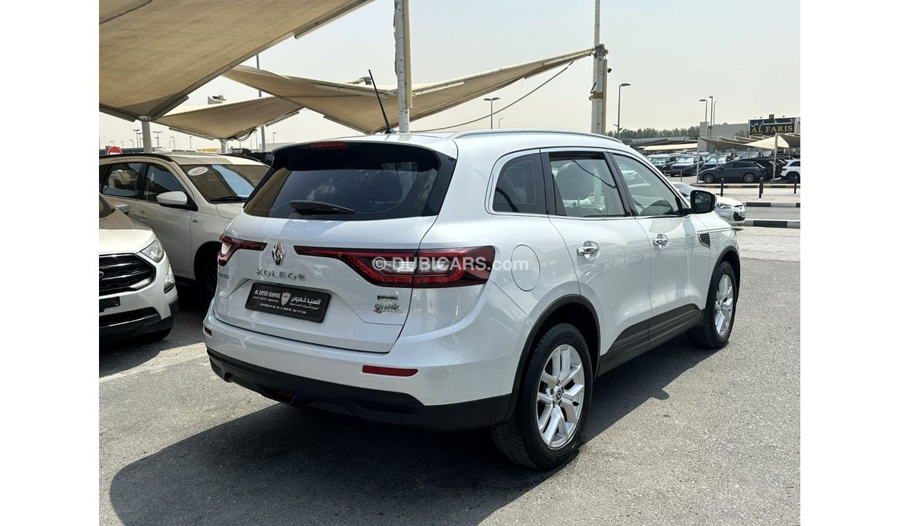 Renault Koleos ACCIDENTS FREE - GCC - ORIGINAL PAINT - PERFECT CONDITION INSIDE OUT