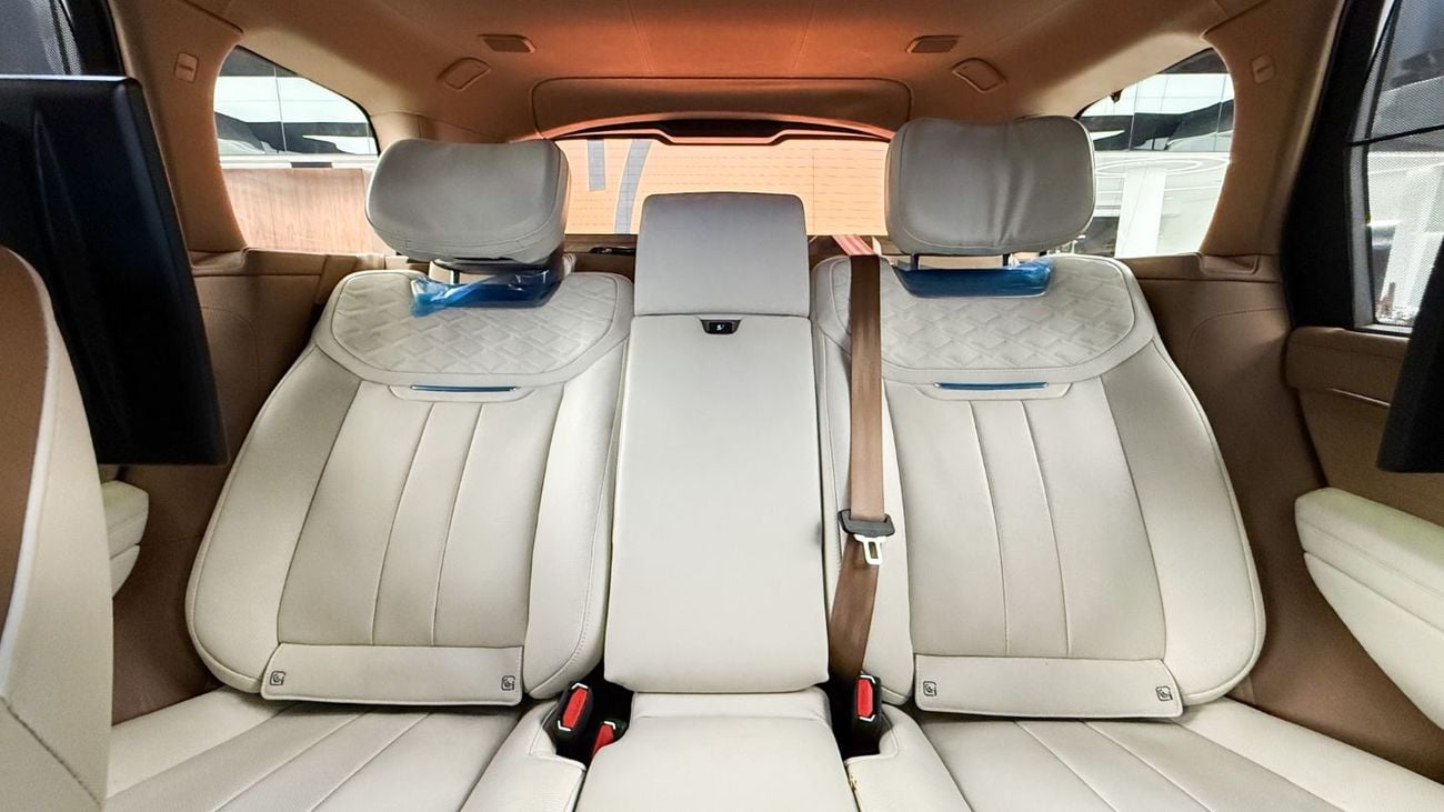 Land Rover Range Rover Range Rover SV 2023 - (Fully Luxury) - Al Tayar Warranty