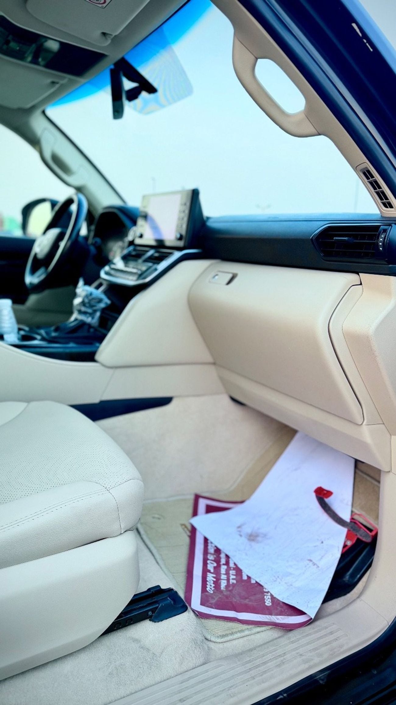 Toyota Land Cruiser 2022 model GXR Full Option Top Of The Range