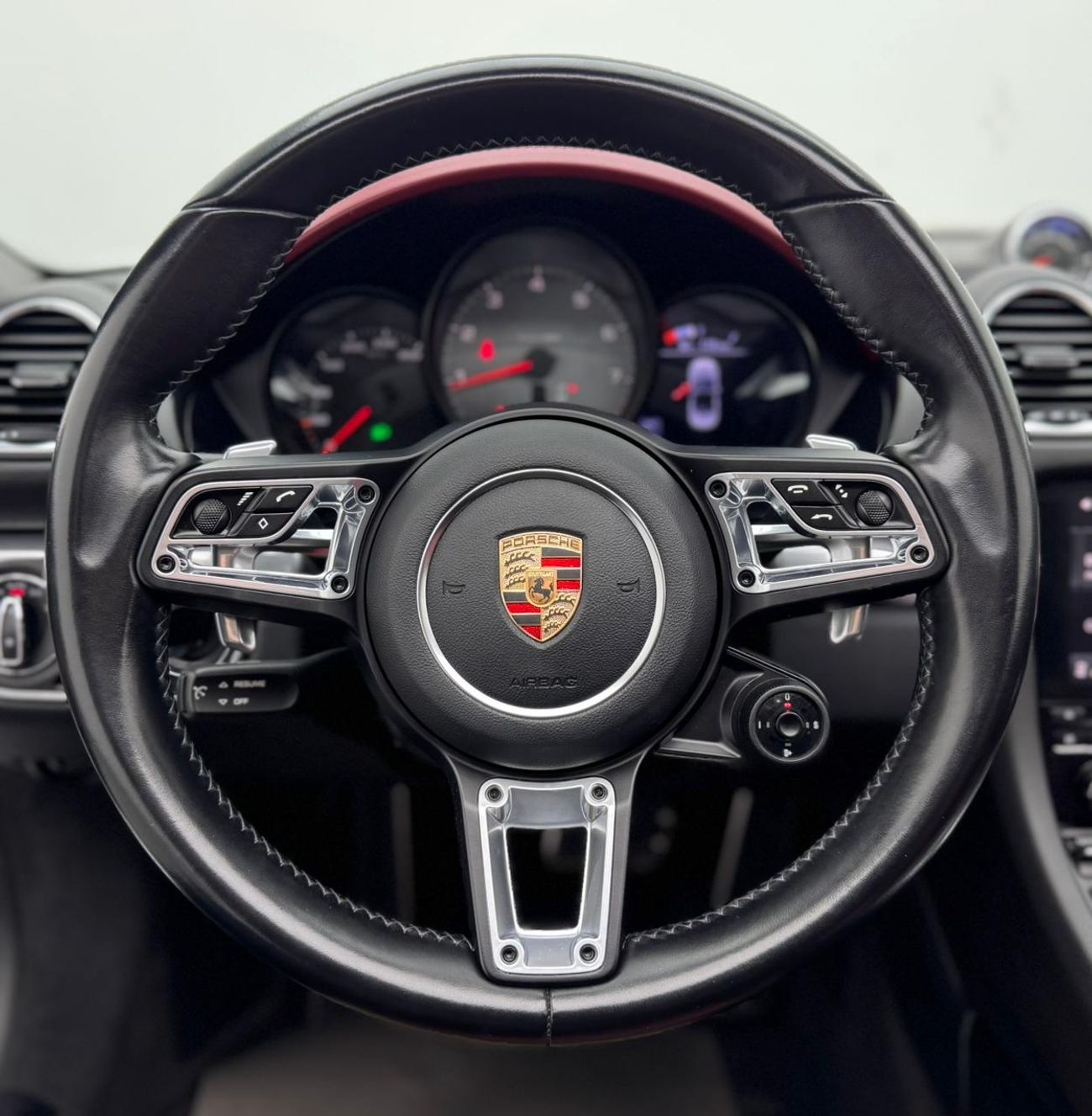 Porsche 718 Boxster S 2.5L A/T 2017 Porsche 718 Boxster S, Porsche Service History, Excellent Condition, GCC