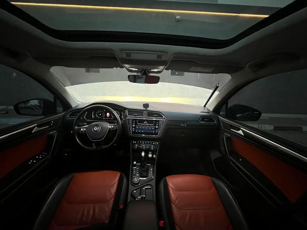Volkswagen Tiguan SEL 800 P.M | SEL GCC Specs