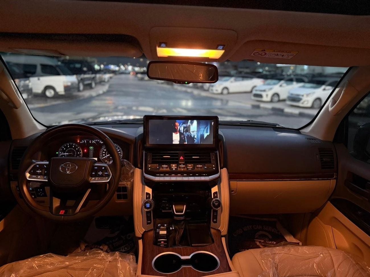 تويوتا لاند كروزر GXR
