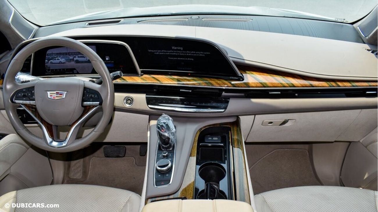 كاديلاك إسكالاد 6.2L Sport Platinum 600 Onyx Edition LOW MILES