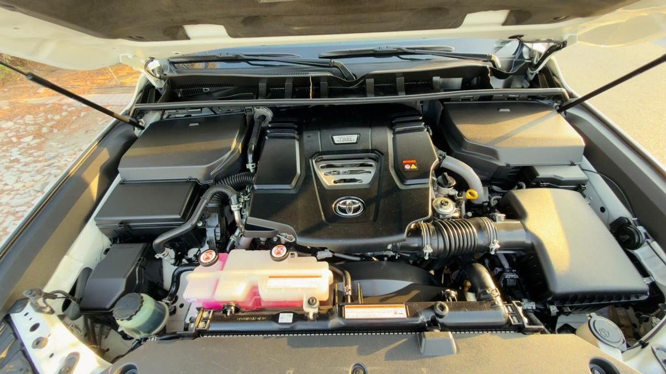 Toyota Land Cruiser EXR