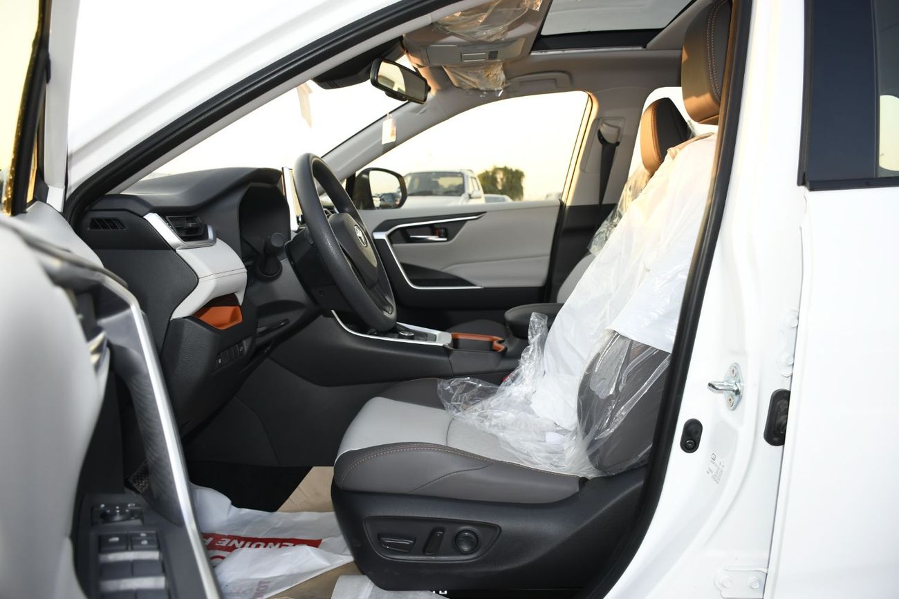 Toyota RAV4 2.5L Adventure with Rader Full option Saudi (Ready Stock )