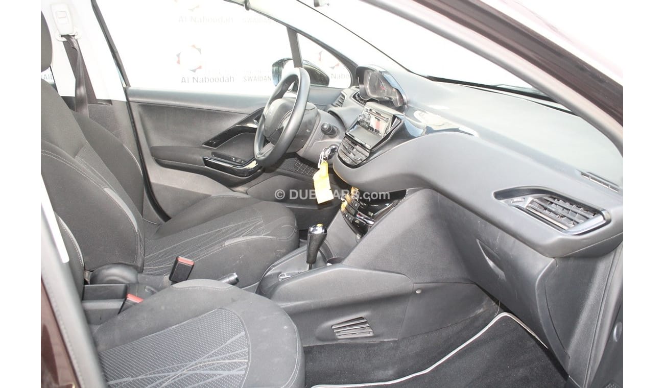 بيجو 208 1.6L 2013 MODEL