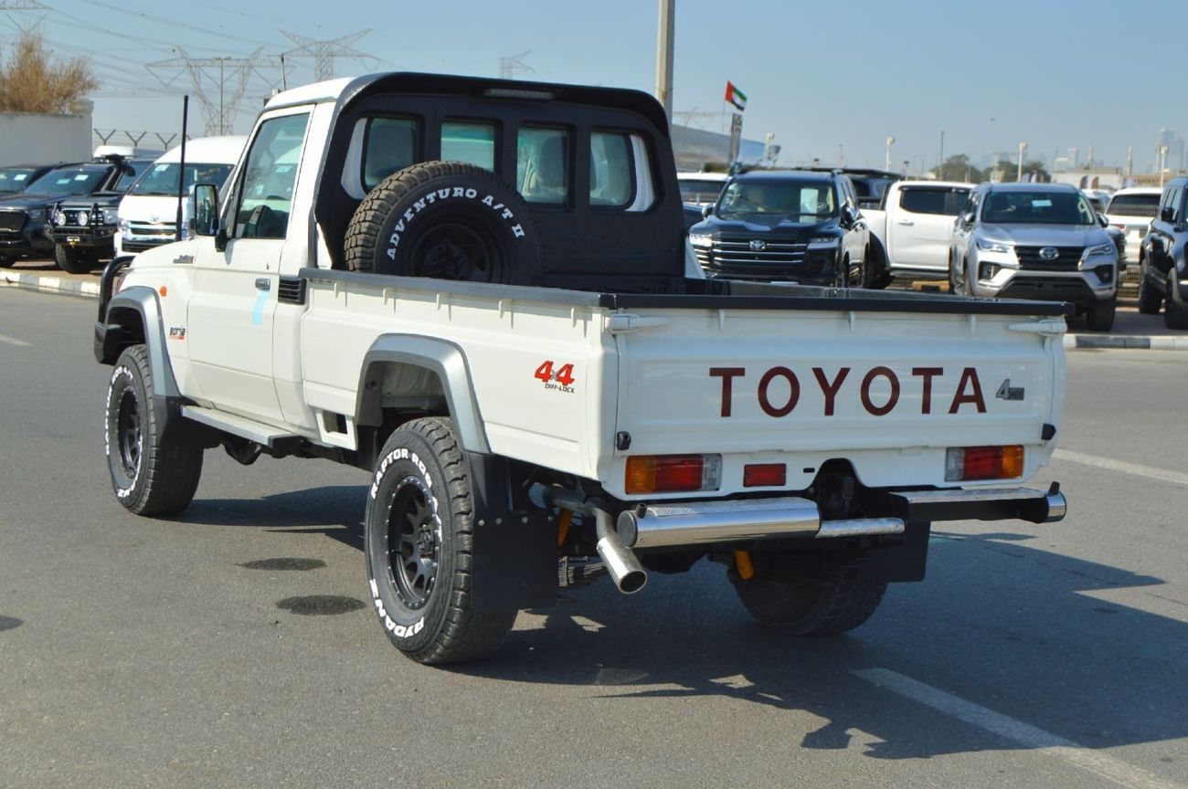 Toyota Land Cruiser Pick Up Single cabin